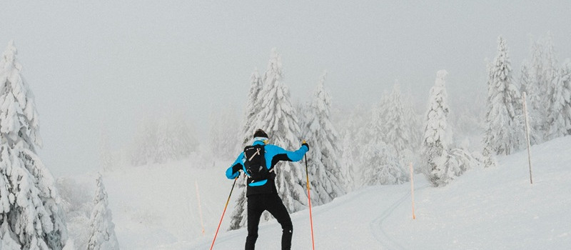 What to Wear for Cross-Country Skiing: The Complete Guide